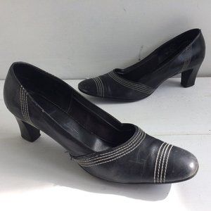 Vintage Black Pumps Air Step Heels Shoes 60s 10